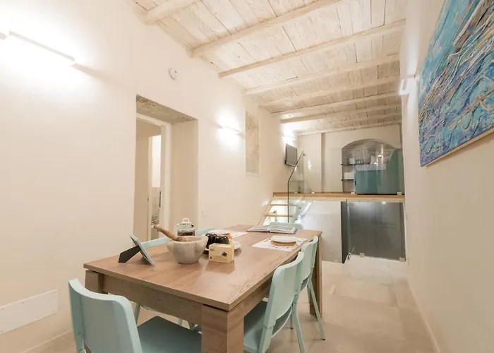 Al Caruggio Guest House